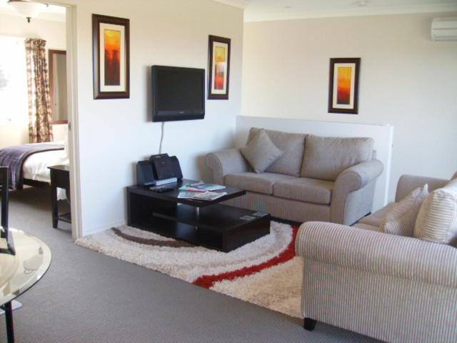 Falls Chateau Taupo Room photo